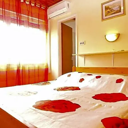 Hotel 1576 3*